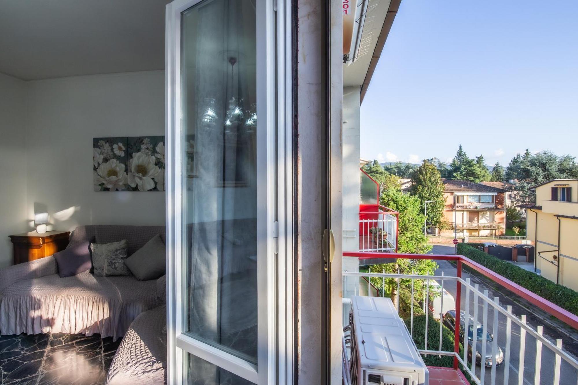 Domus Umberto - Guest House อาเรซโซ ภายนอก รูปภาพ